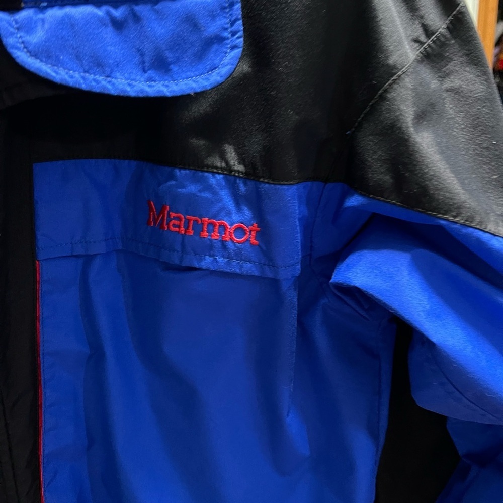 Marmot Vibrant Blue and Deep Black Jacket#015 - Picture 3 of 6